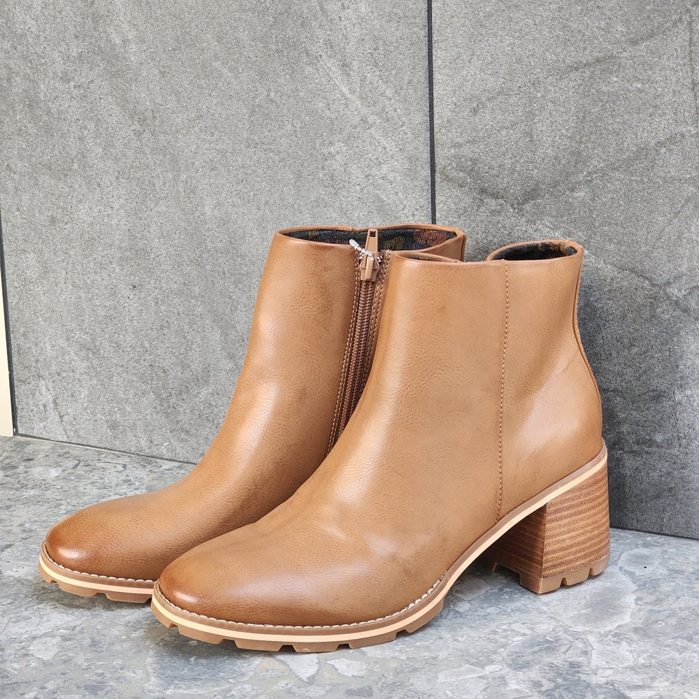 KORKS Gorgeous Burnished Finish Women's Tan Chandler Comfort Bootie Size 9 - Picture 4 of 8